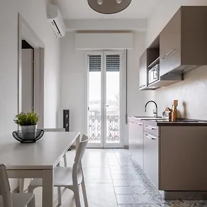 Palazzina Carracci Apartamento